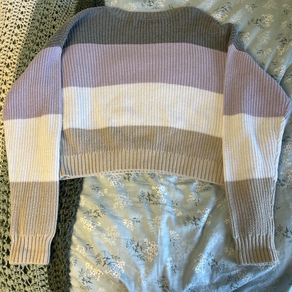 Hollister sweater women’s size M - Picture 2 of 7